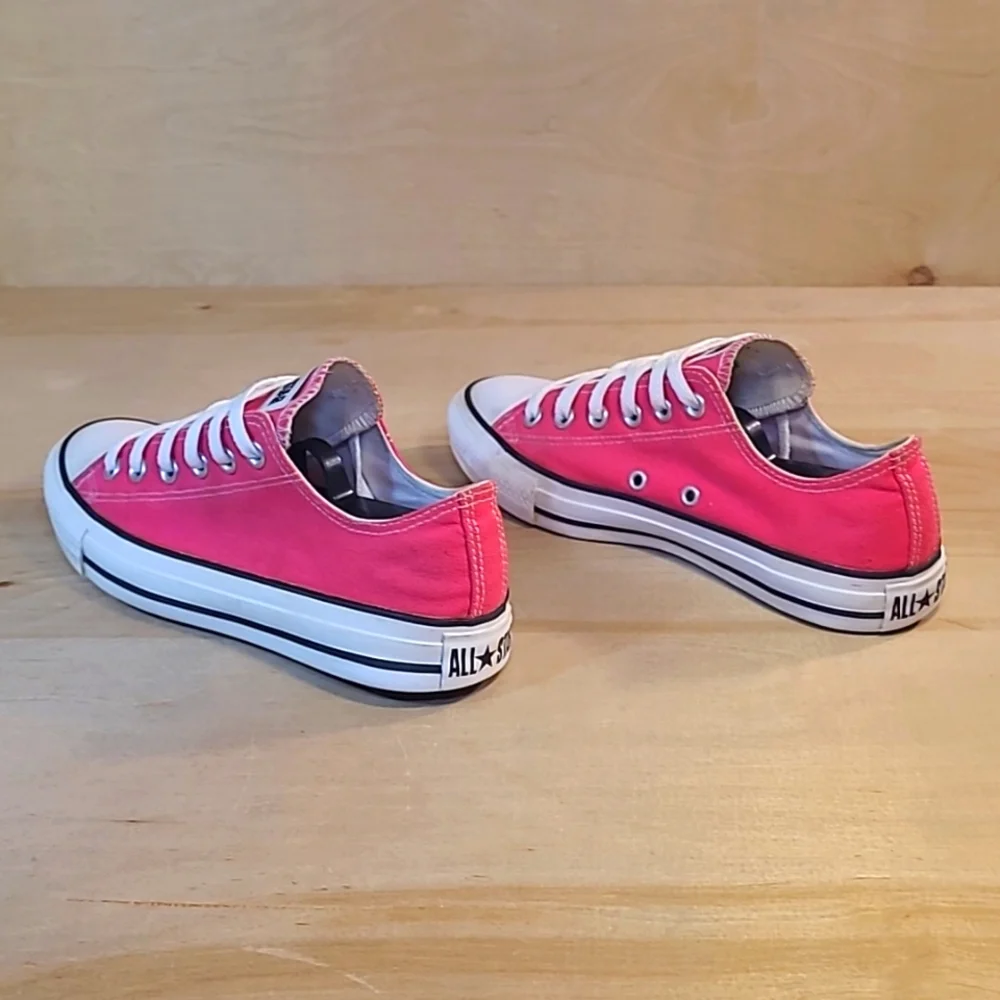 Converse Women's Pink Sneakers - Picture 6 of 10